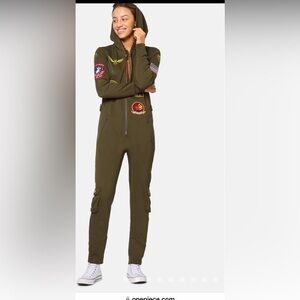 NWT, Norwegian Aviator Onesies. Green, Large.